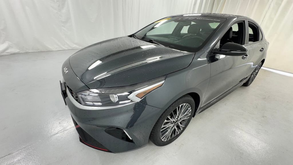 Used 2023 Kia Forte GT-Line FWD image 7