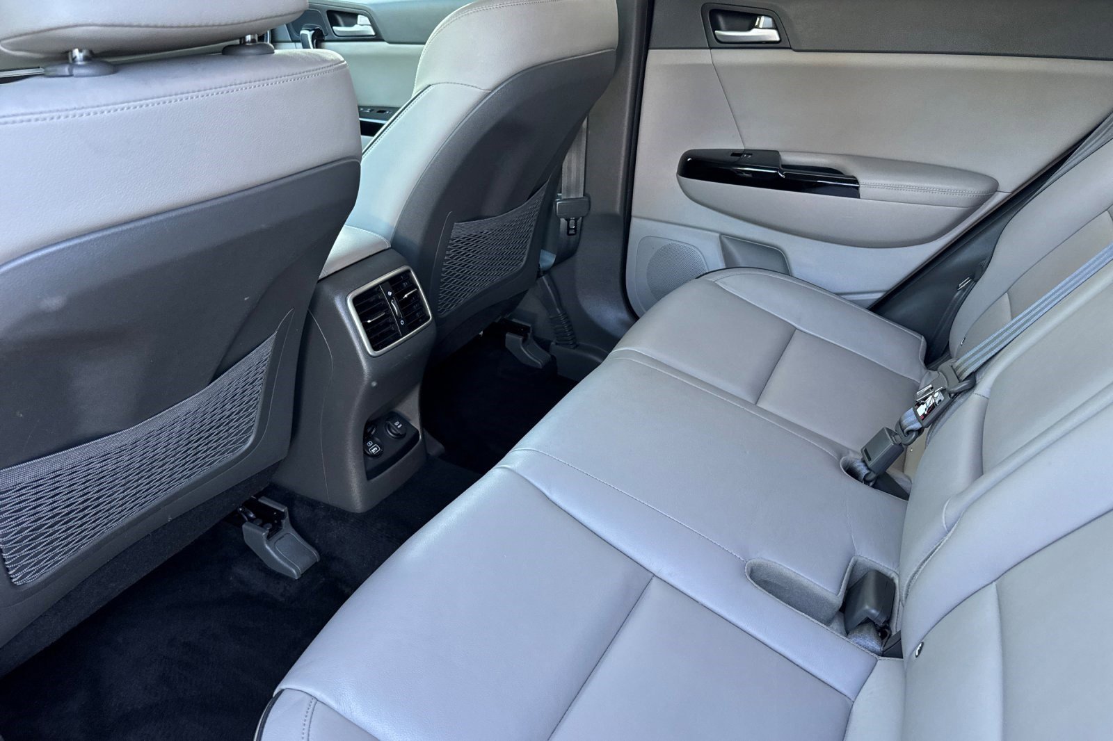 Used 2018 Kia Sportage EX FWD image 24