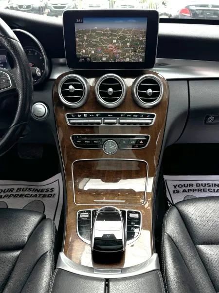 Used 2015 Mercedes-Benz C 300 4MATIC Sedan image 33