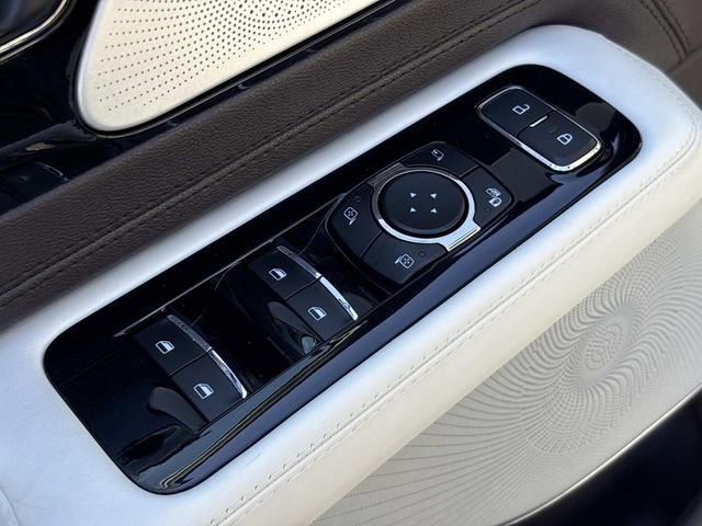 Certified 2023 Lincoln Aviator Black Label image 27