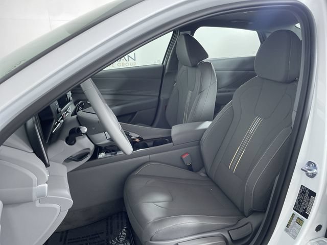 New 2026 Hyundai Elantra SEL Sport Premium FWD image 18