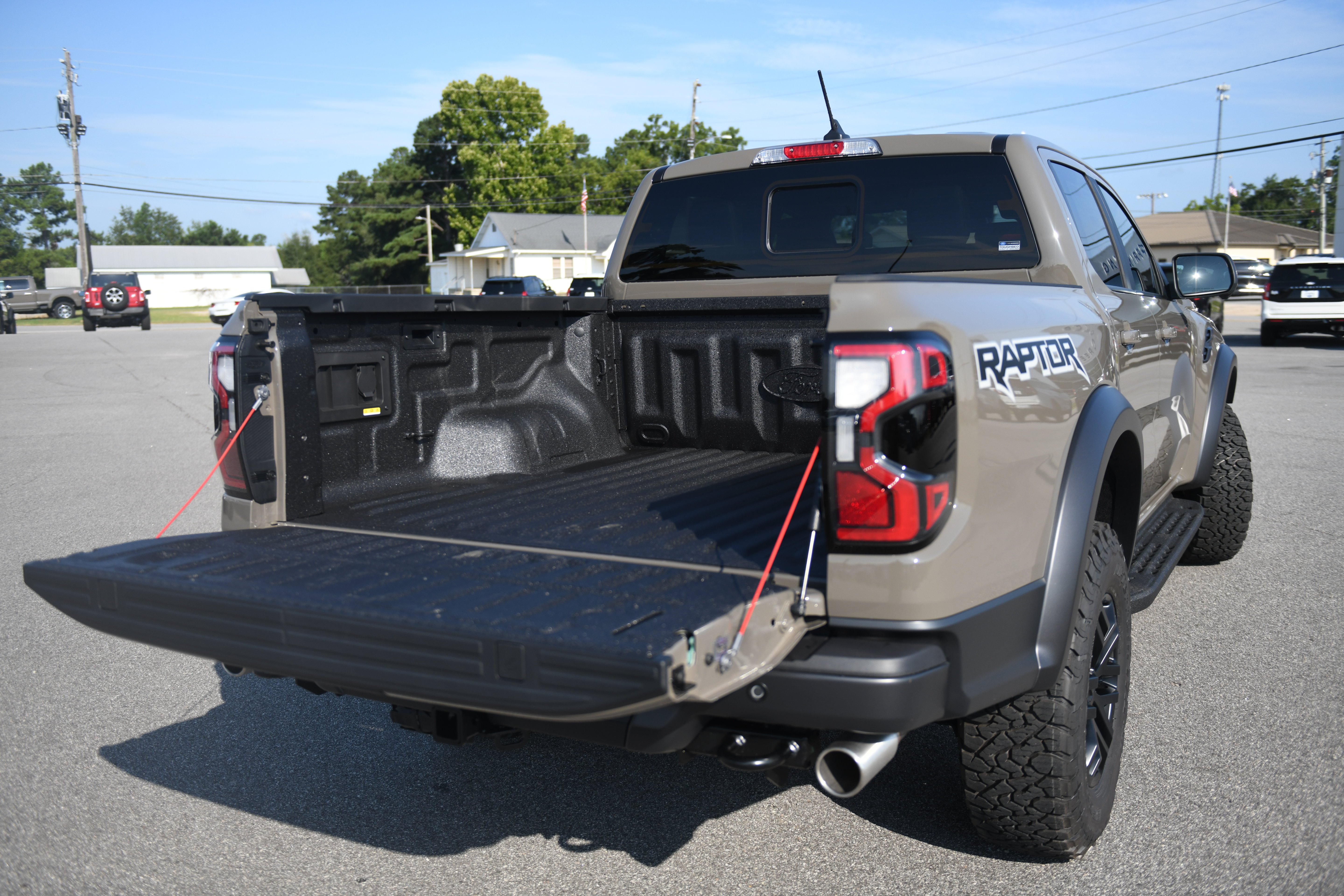 New 2026 Ford Ranger Raptor AWD/4WD image 9