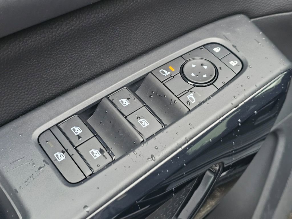 New 2026 Nissan Pathfinder SV AWD/4WD image 32