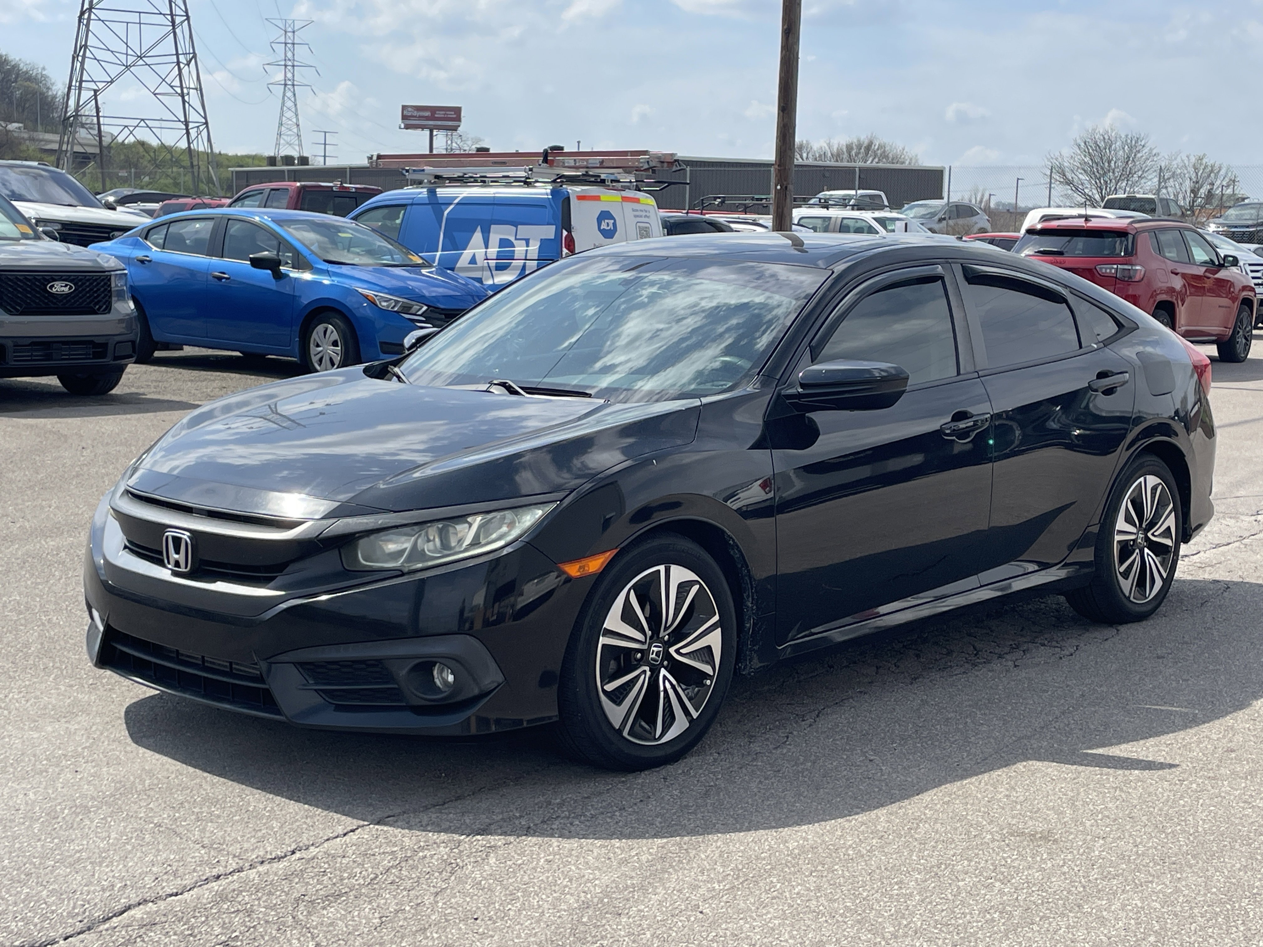 Used 2016 Honda Civic EX-T image 2