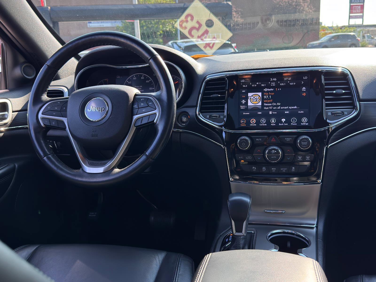 Used 2021 Jeep Grand Cherokee Limited image 27