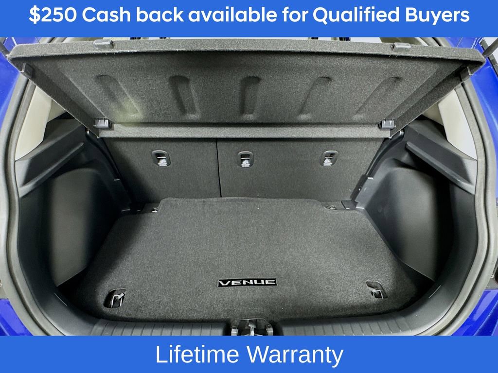 New 2025 Hyundai Venue Limited image 27