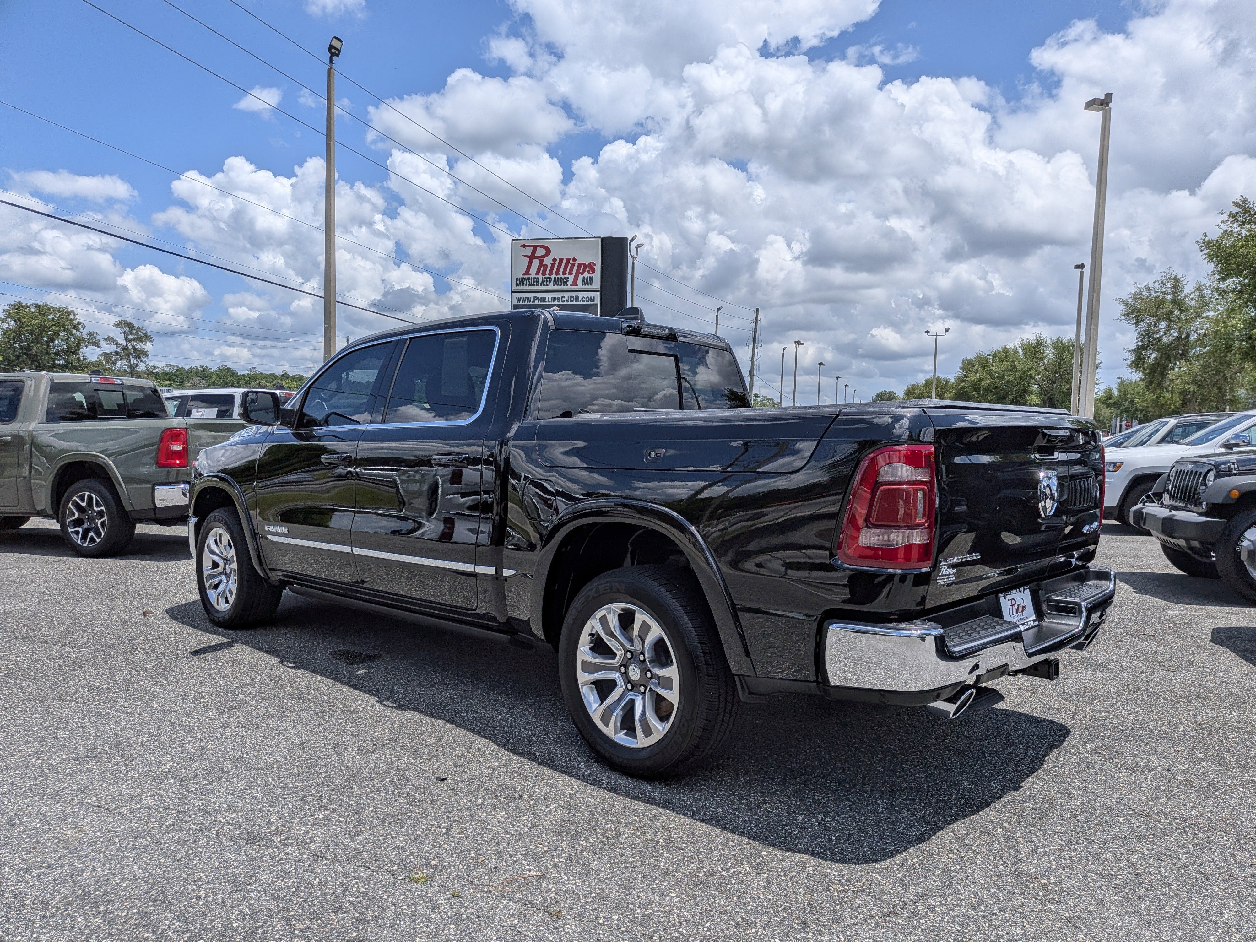 Certified 2024 RAM 1500 Limited AWD/4WD image 5