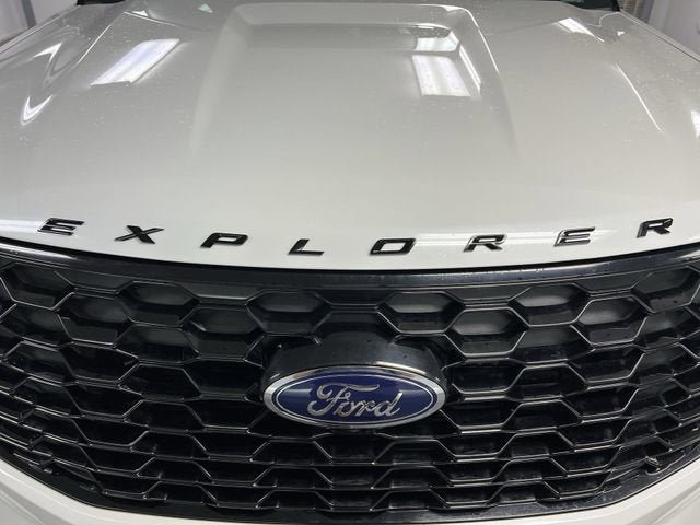 Used 2025 Ford Explorer ST AWD/4WD image 33