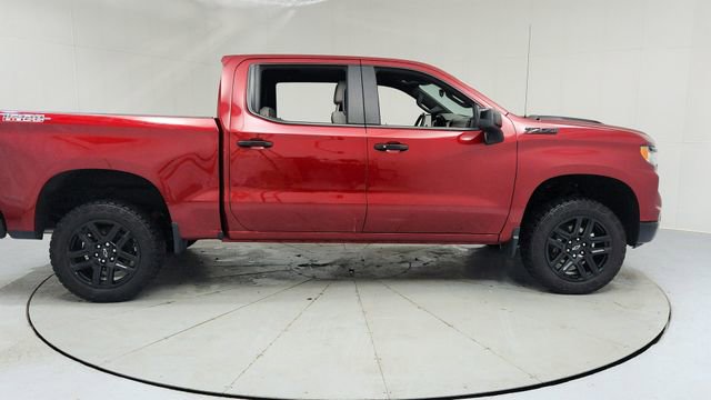Used 2023 Chevrolet Silverado 1500 LT Trail Boss w/ Convenience Package II image 6