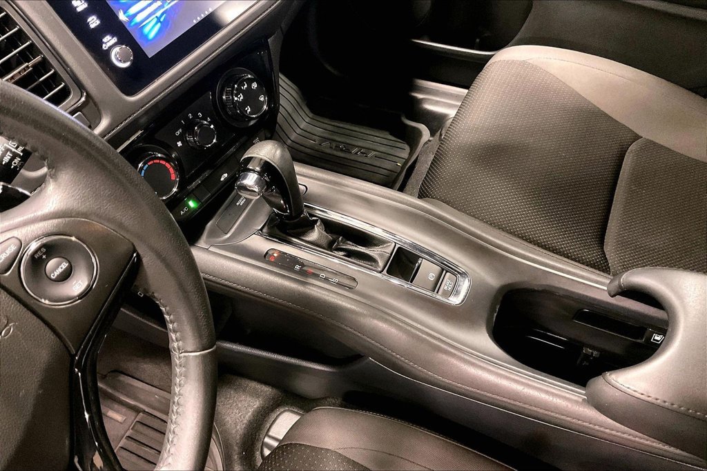 Used 2019 Honda HR-V Sport image 19