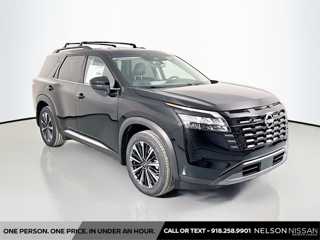 New 2026 Nissan Pathfinder Platinum image 3