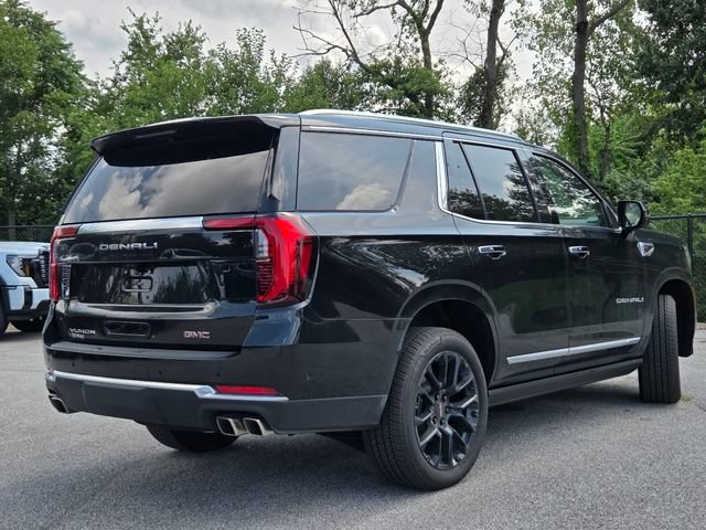 New 2026 GMC Yukon Denali w/ Denali Reserve Package AWD/4WD image 17