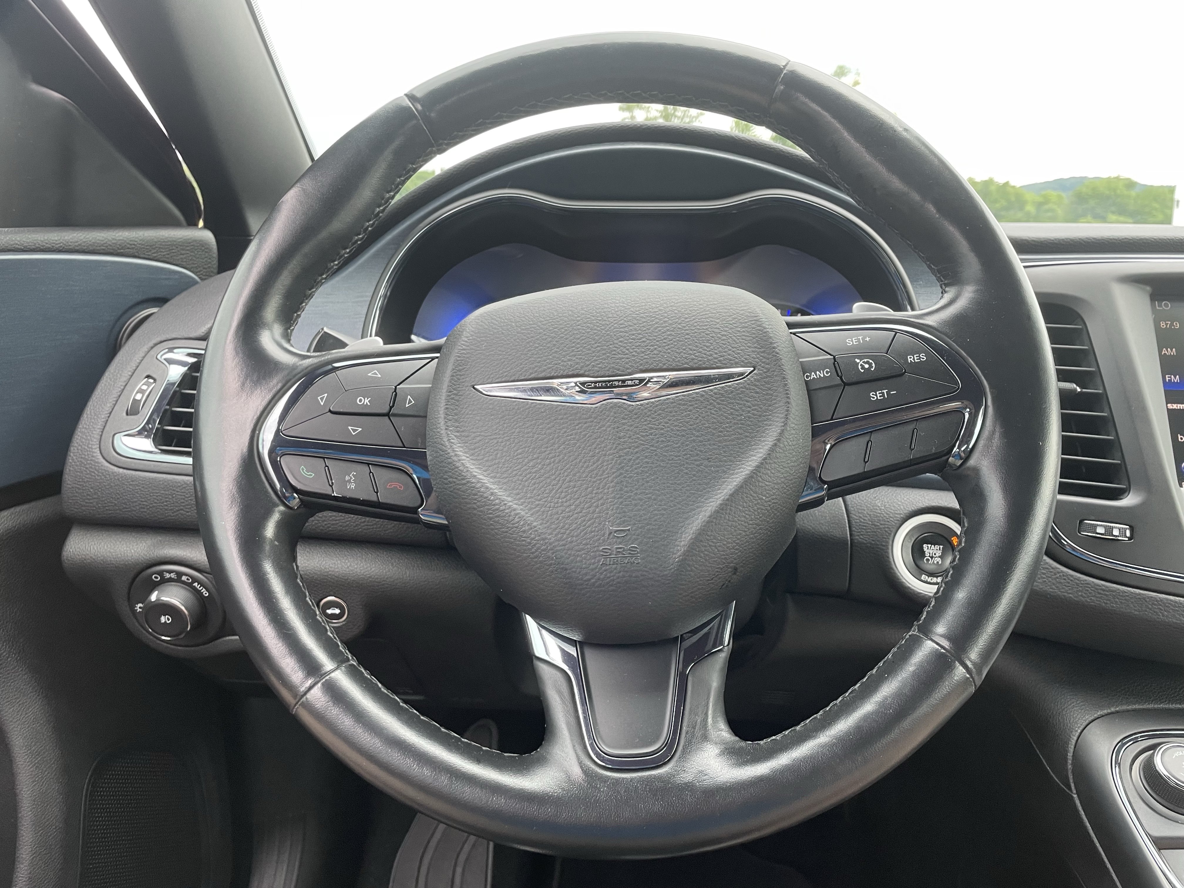 Used 2015 Chrysler 200 S w/ Navigation & Sound Group I FWD image 17
