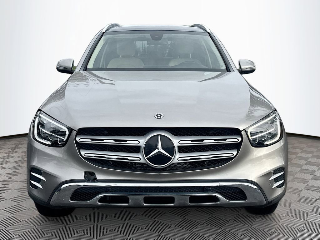 Used 2021 Mercedes-Benz GLC 300 w/ Premium Package image 2