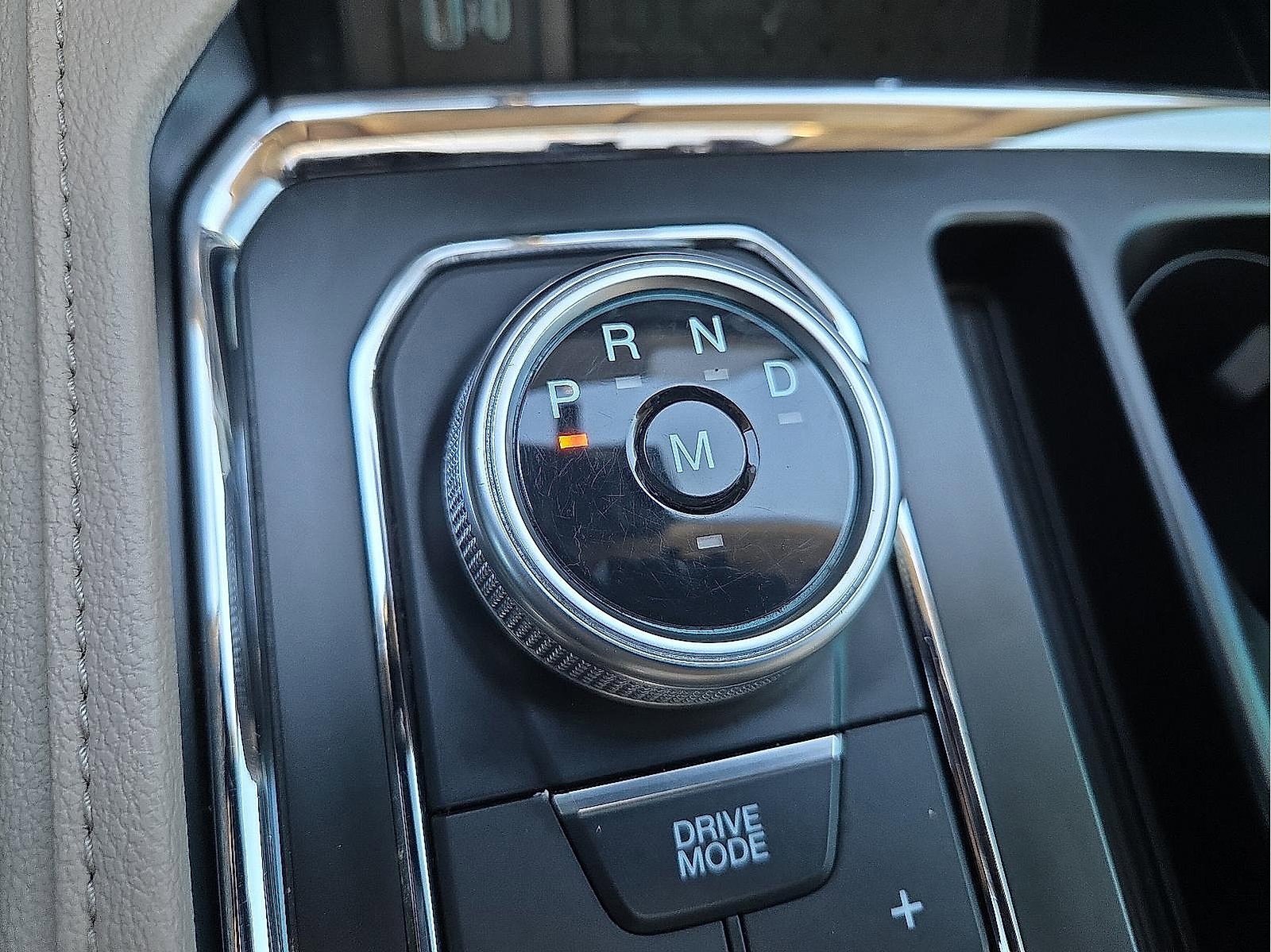 Used 2022 Ford Expedition XLT image 21