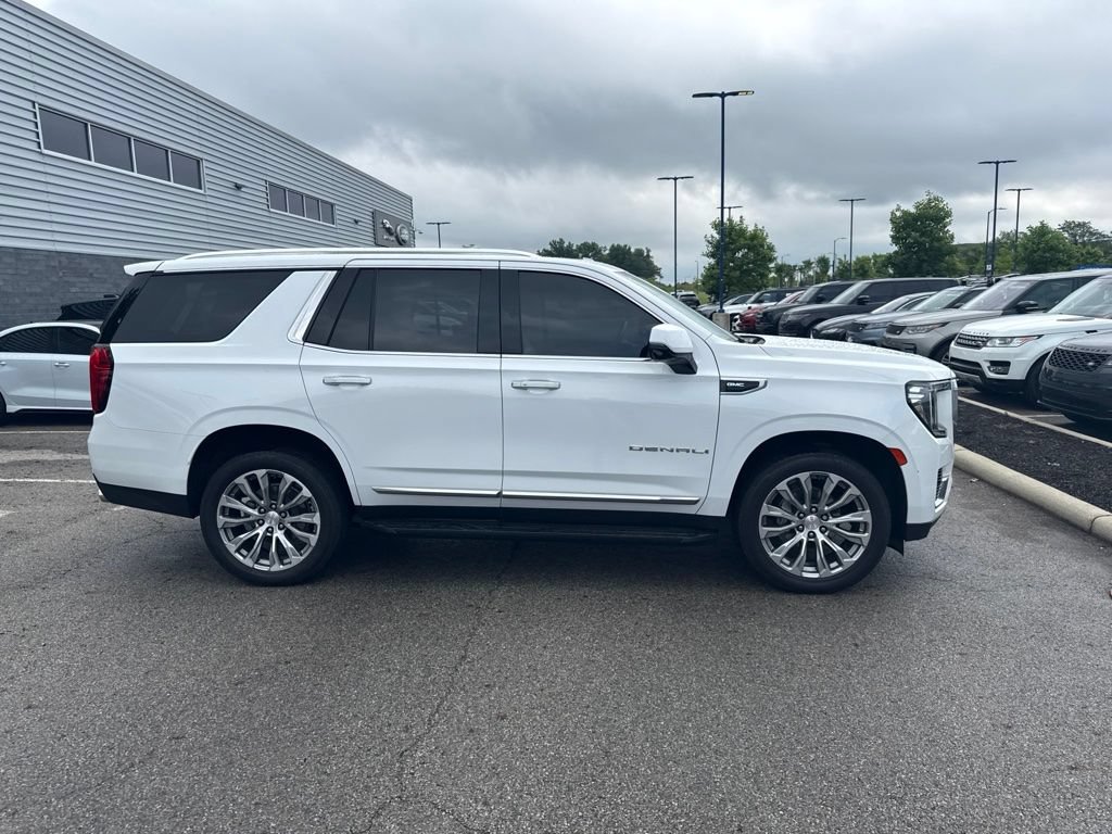 Used 2021 GMC Yukon Denali AWD/4WD image 4