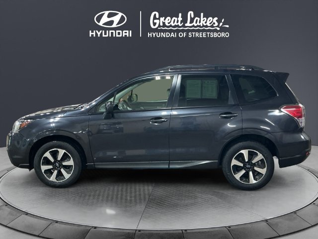 Used 2017 Subaru Forester 2.5i Premium w/ Popular Package #2A AWD/4WD image 2