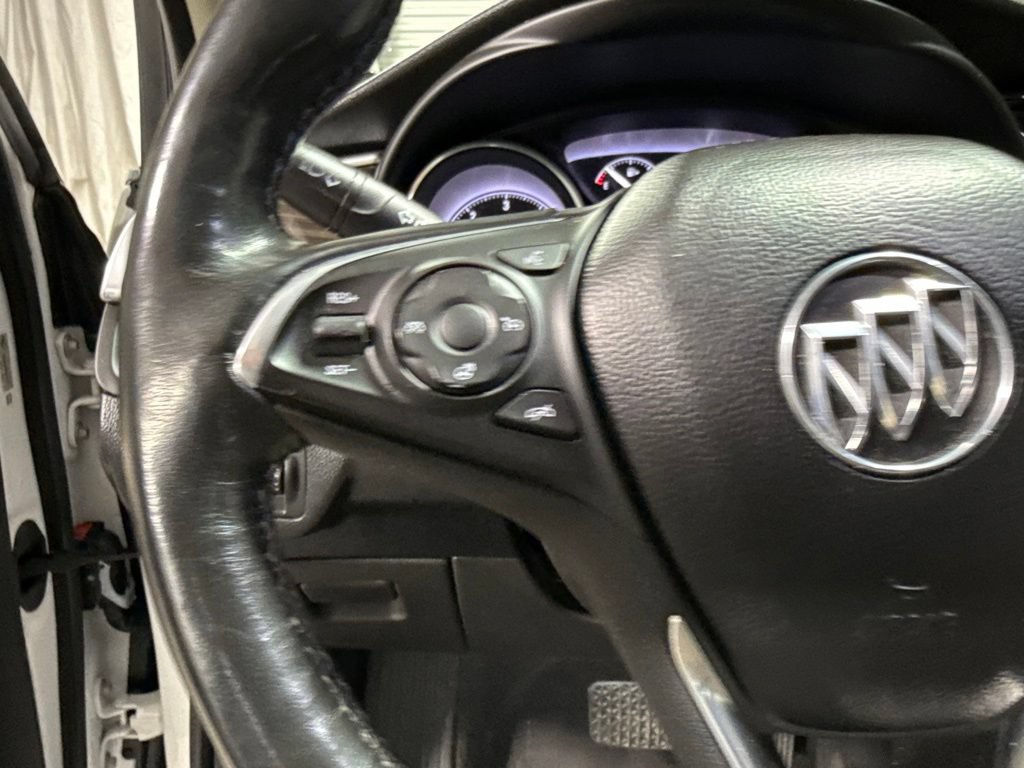Used 2019 Buick Envision Essence w/ LPO, Road Trip Package FWD image 25