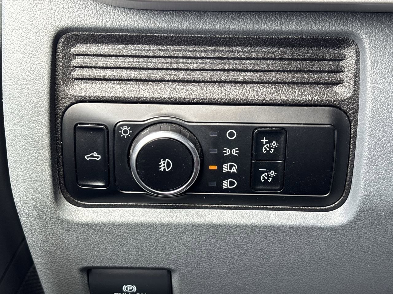 Certified 2024 Ford F350 XL image 25