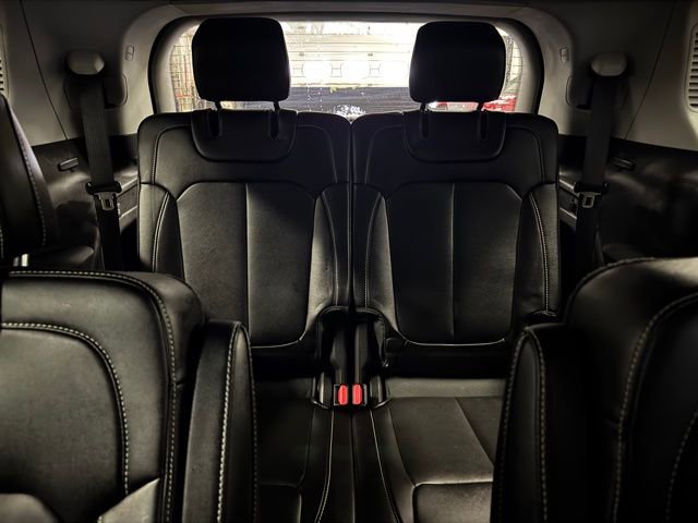 Used 2023 Jeep Grand Cherokee L Limited image 21