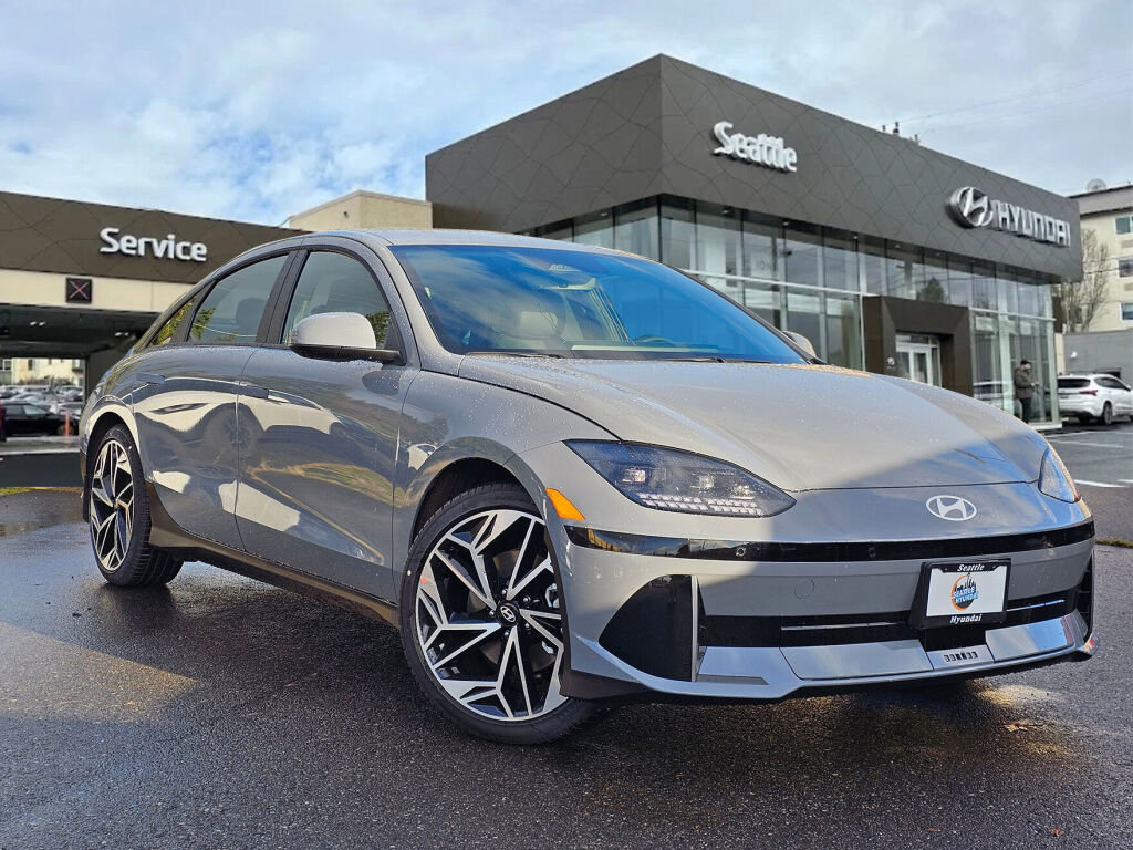 New 2025 Hyundai Ioniq 6 SEL