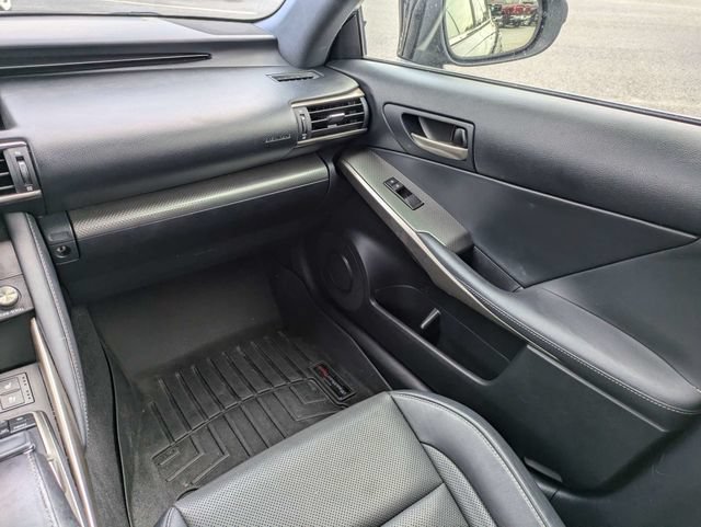 Used 2017 Lexus IS 200t F Sport w/ F Sport Package RWD image 17