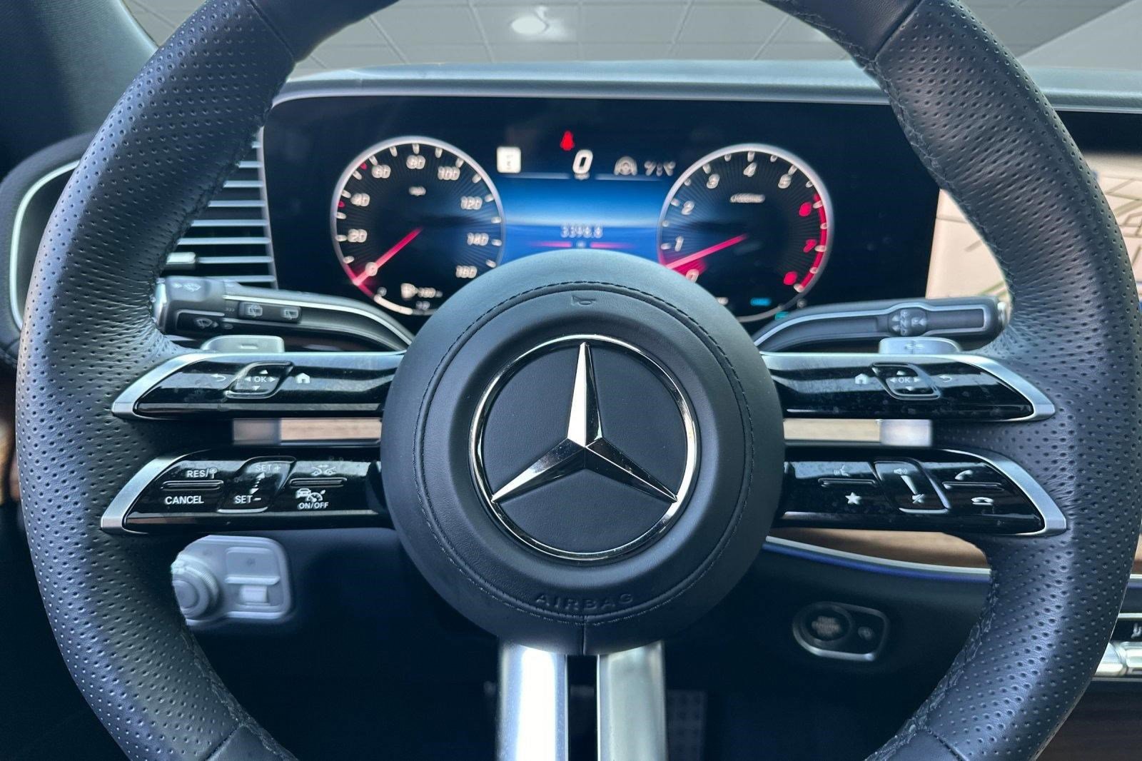 New 2025 Mercedes-Benz GLS 450 4MATIC image 18
