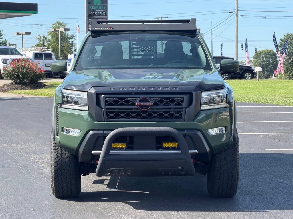 Used 2022 Nissan Frontier PRO-4X AWD/4WD image 2