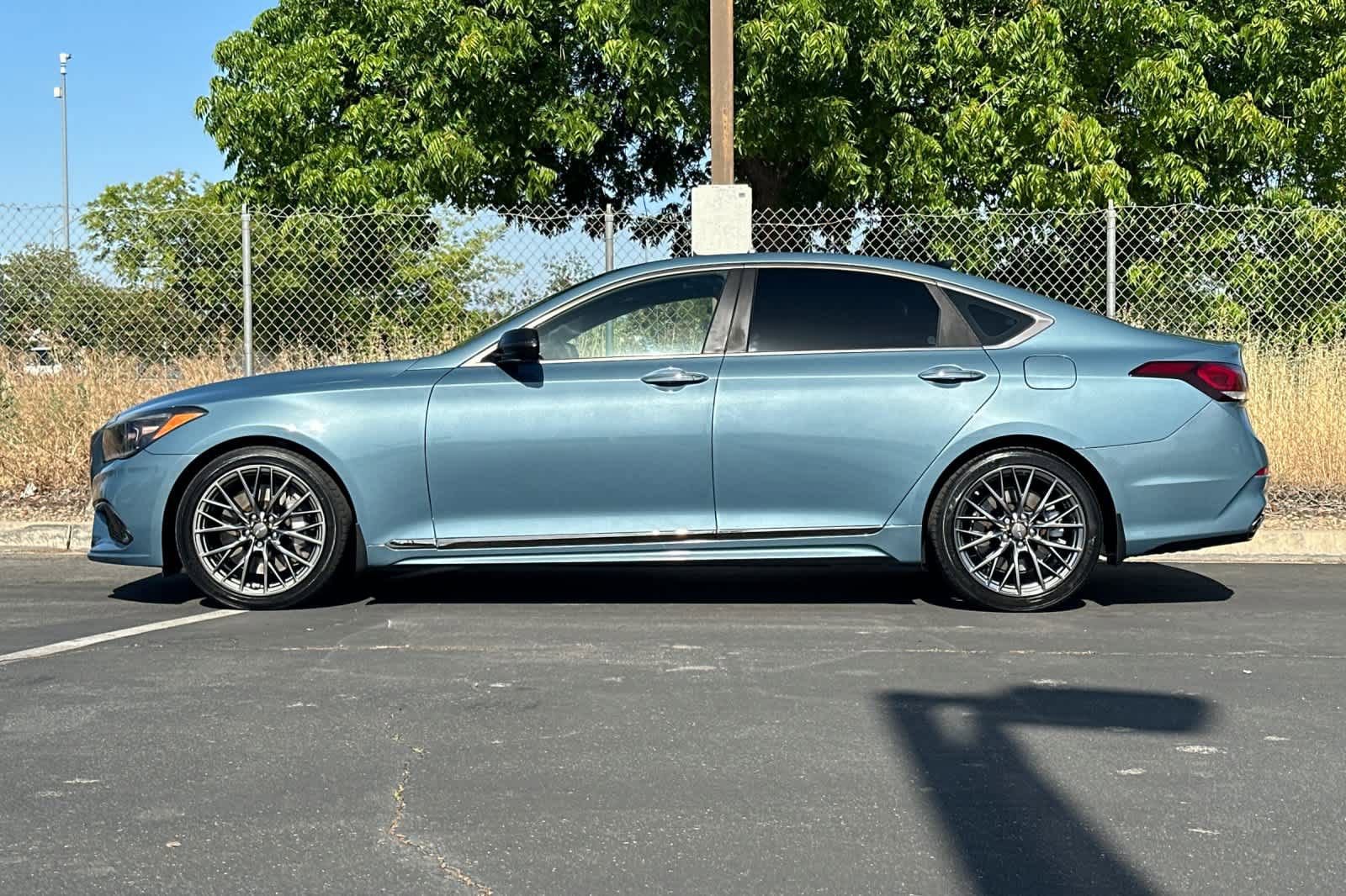 Used 2018 Genesis G80 3.3T Sport image 5