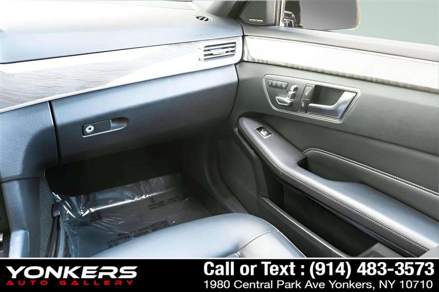 Used 2016 Mercedes-Benz E 350 4MATIC Wagon image 21