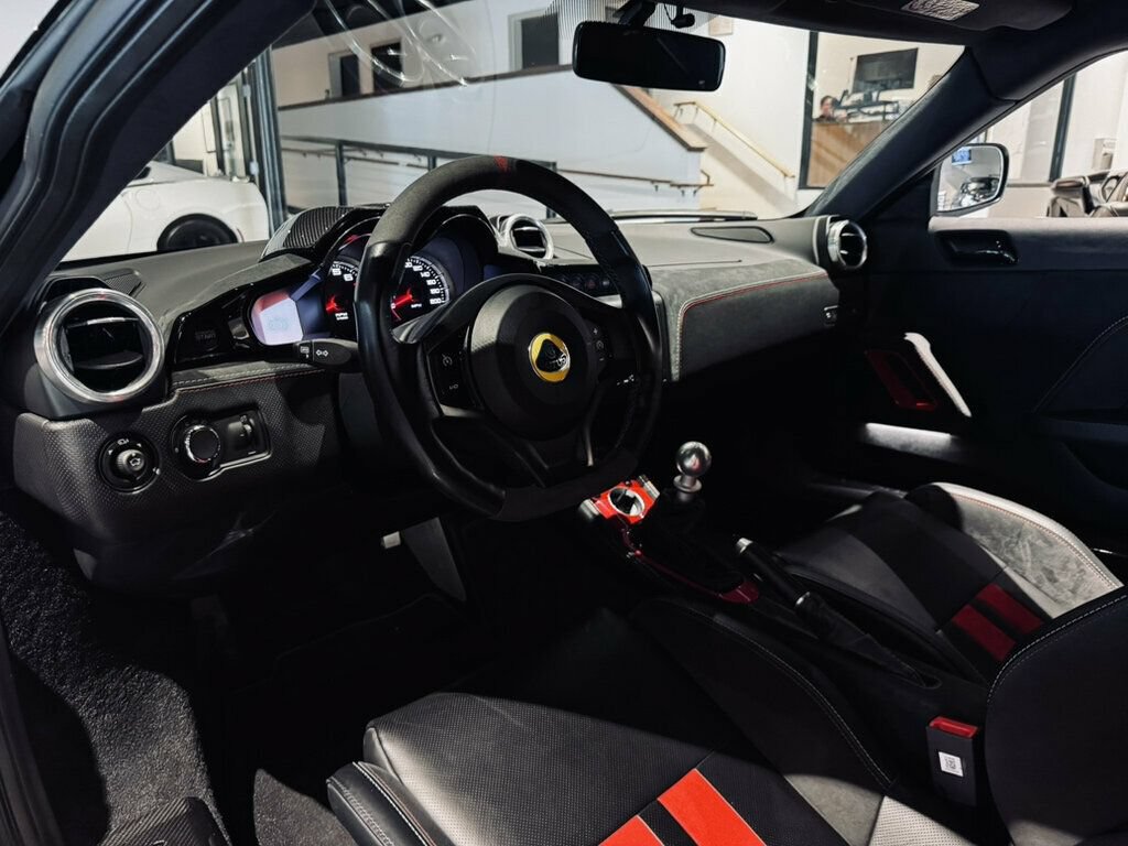 Used 2020 Lotus Evora RWD image 10