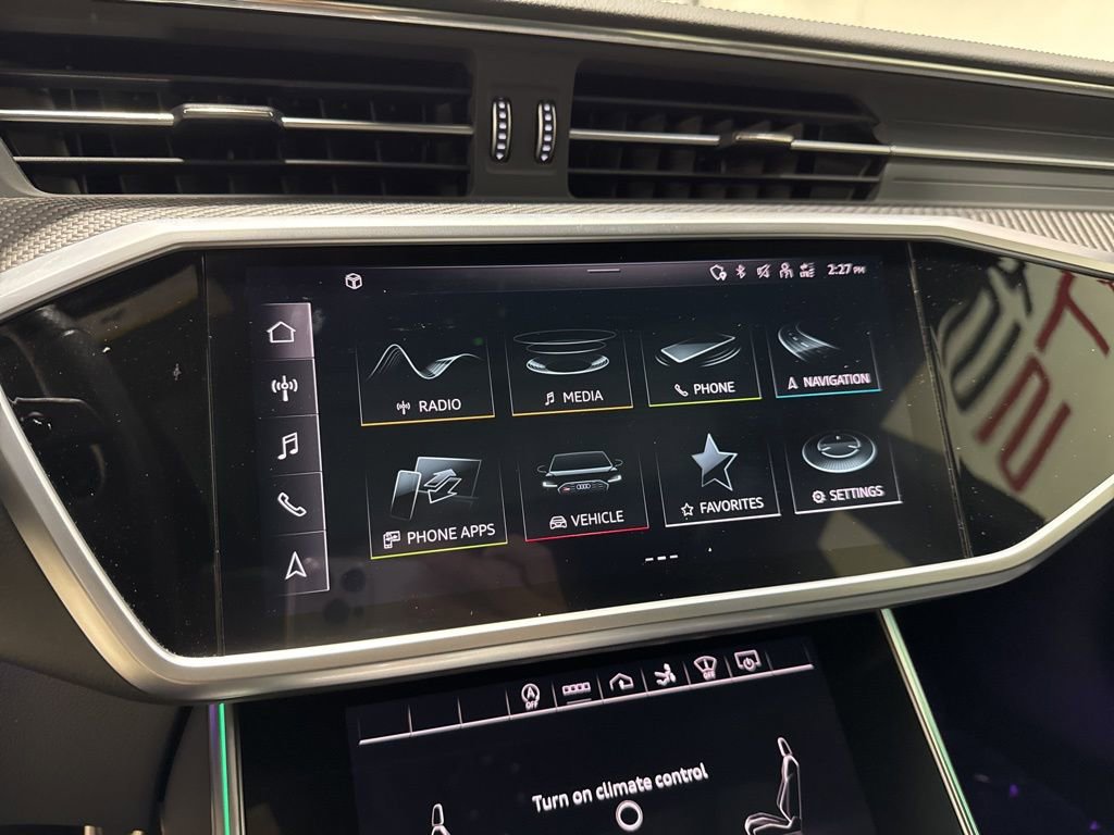 Used 2022 Audi RS 7 Sportback AWD/4WD image 19