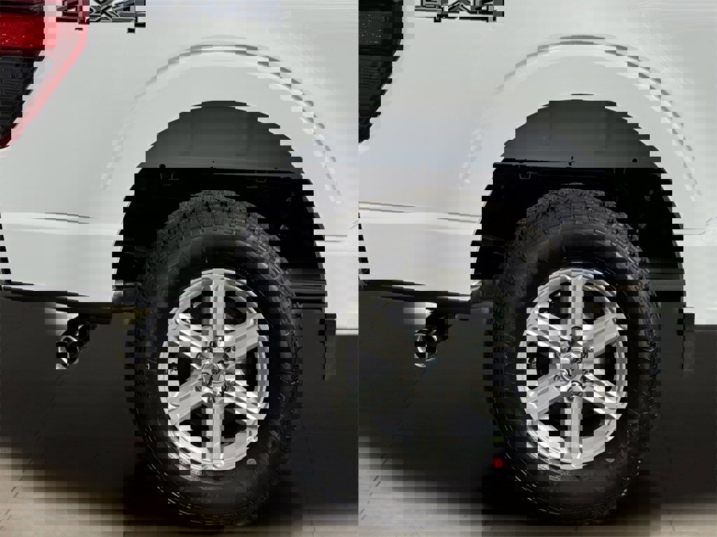 New 2025 Ford F150 XLT w/ Equipment Group 301A Standard image 42