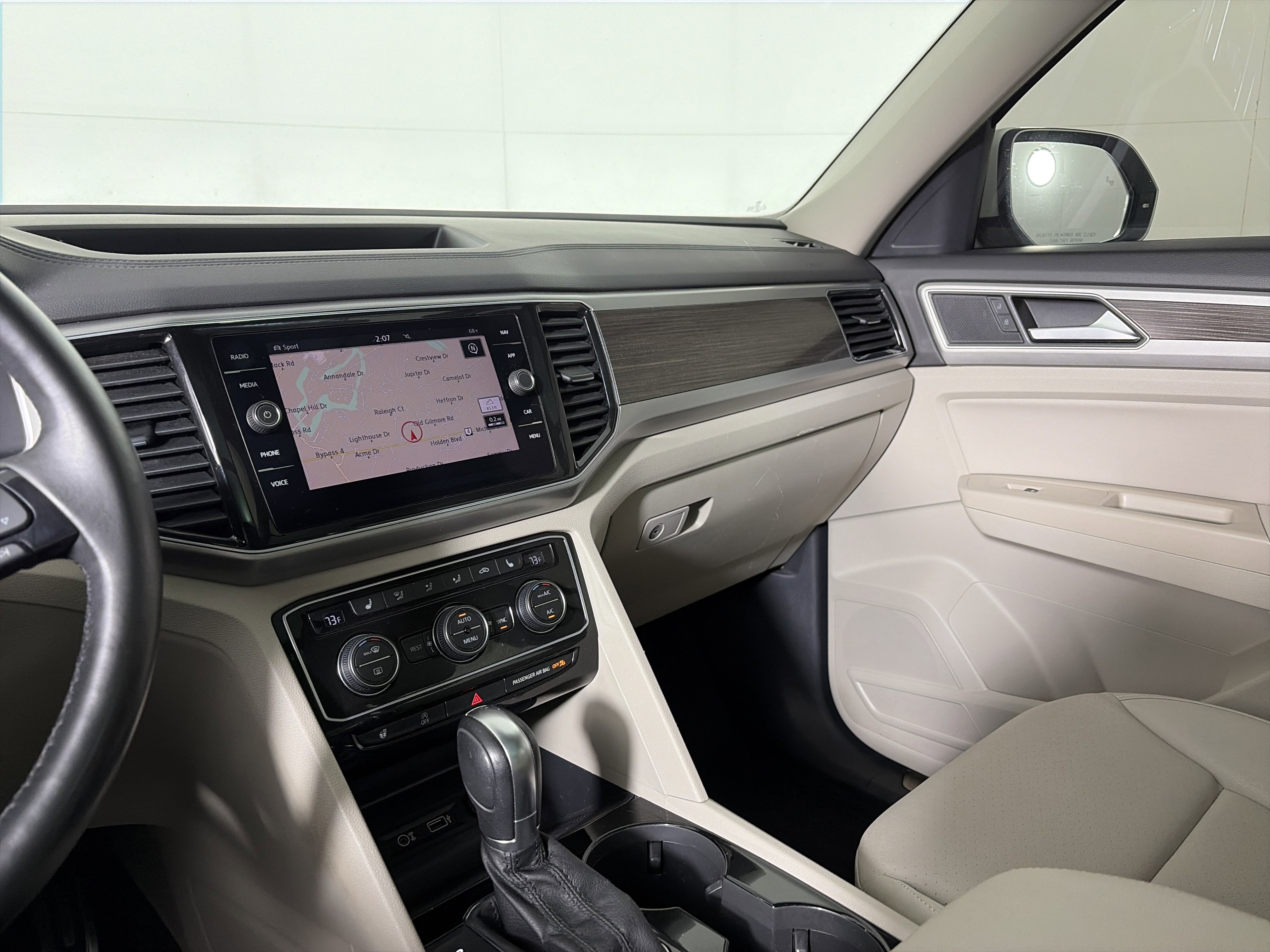 Used 2019 Volkswagen Atlas SEL R-Line image 25