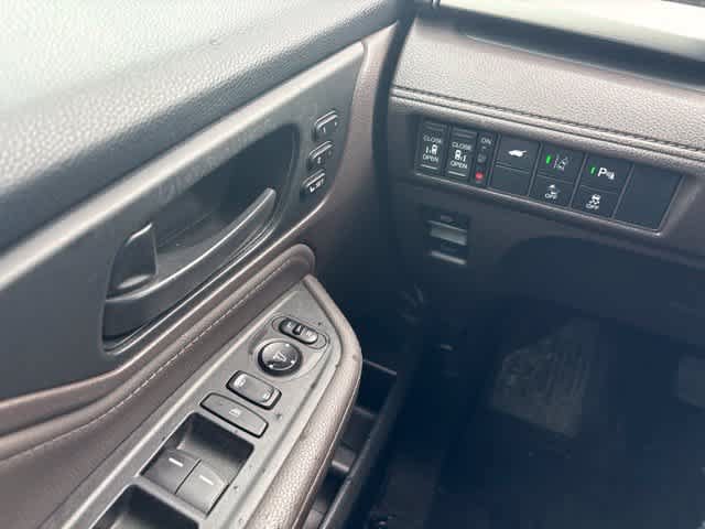 Used 2018 Honda Odyssey Touring image 22