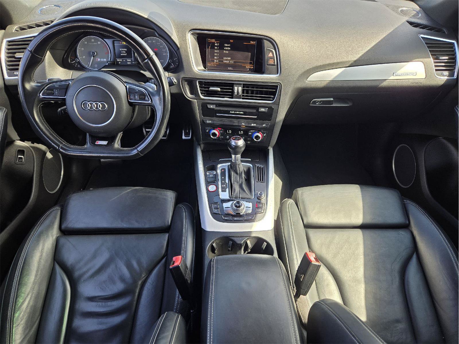 Used 2017 Audi SQ5 Premium Plus w/ Technology Package AWD/4WD image 25