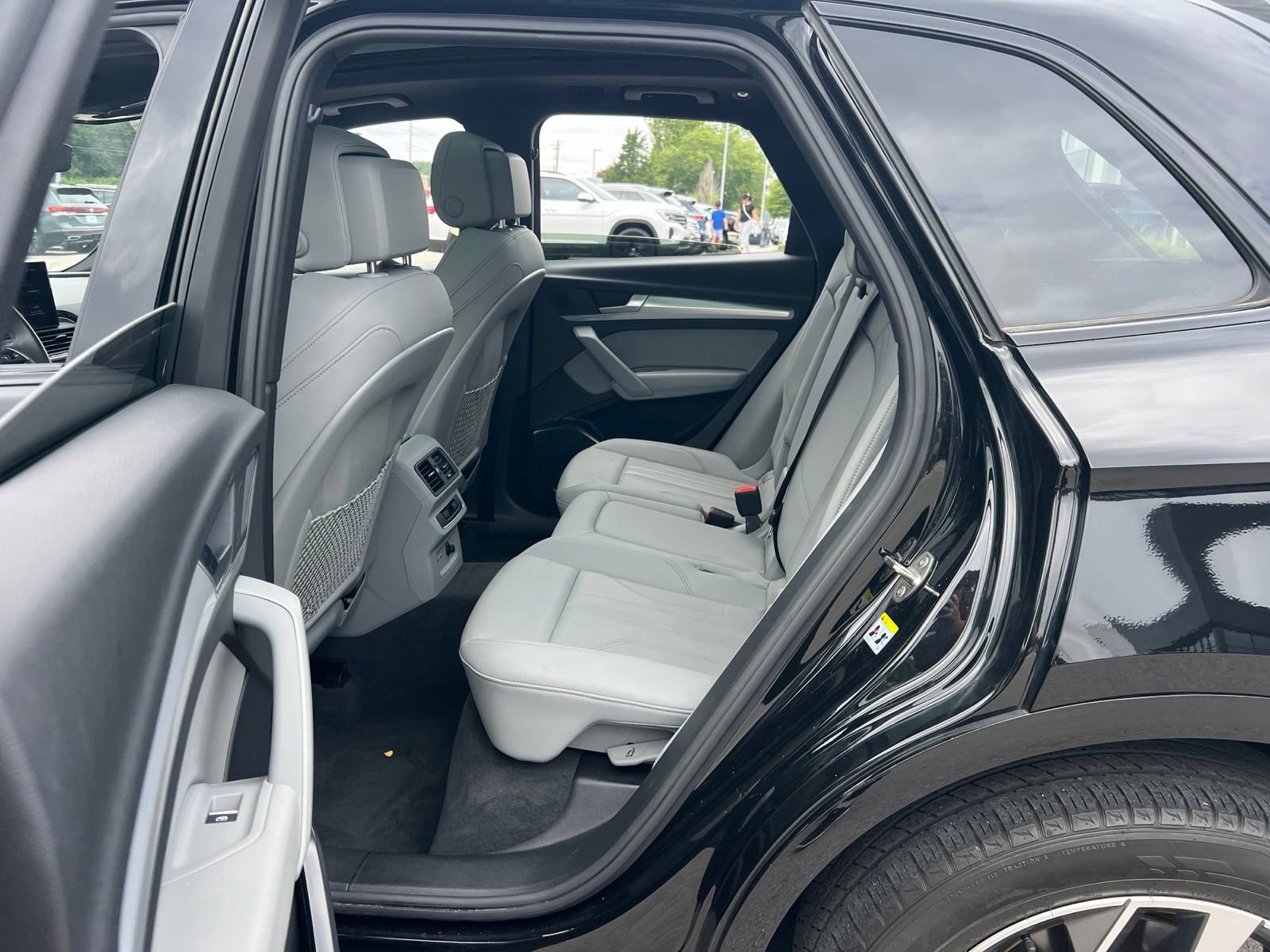 Used 2024 Audi Q5 2.0T Premium AWD/4WD image 29