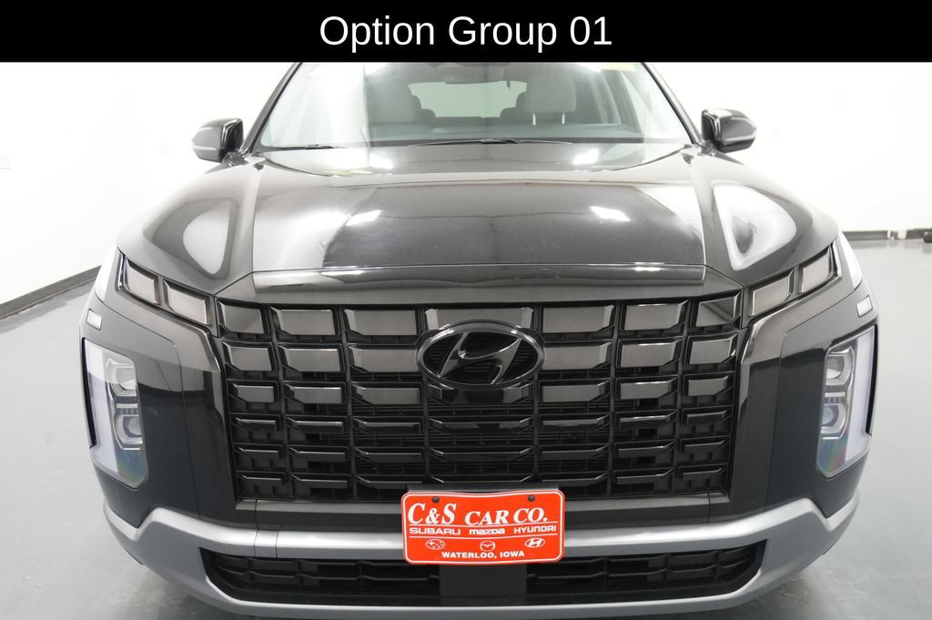 Used 2024 Hyundai Palisade SEL FWD image 2