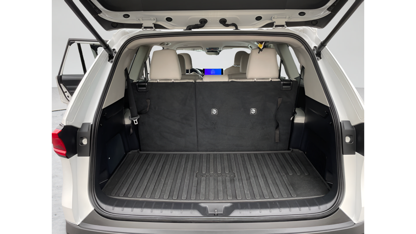 Certified 2024 Toyota Grand Highlander AWD image 15