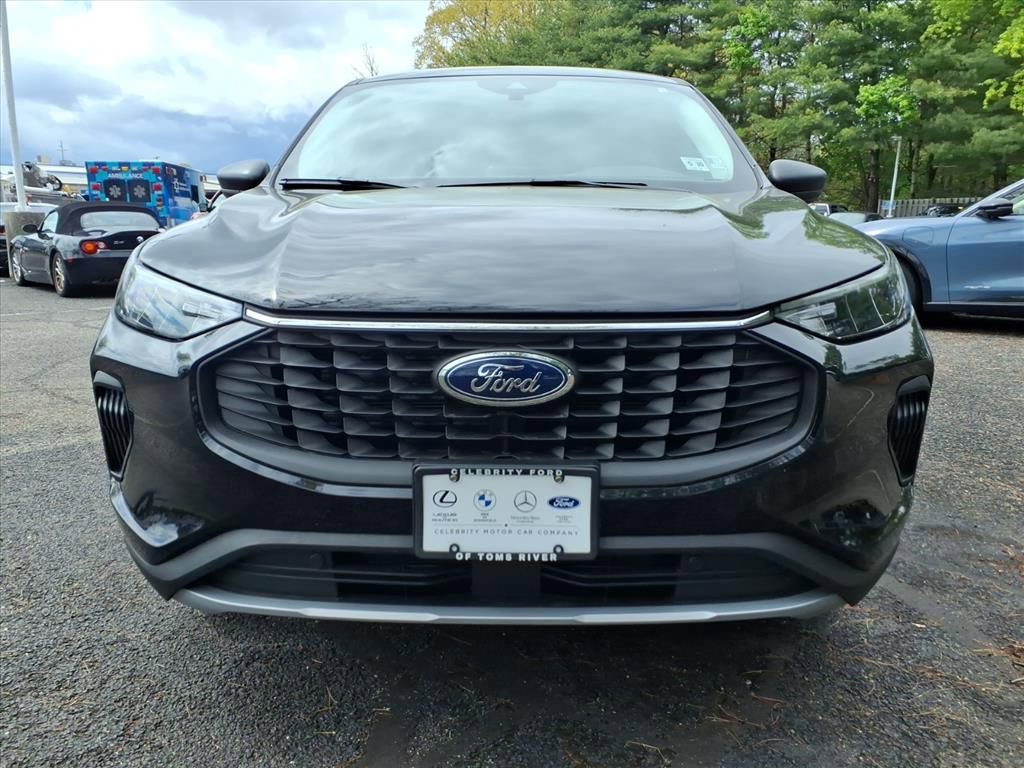 Certified 2025 Ford Escape Active AWD/4WD image 6