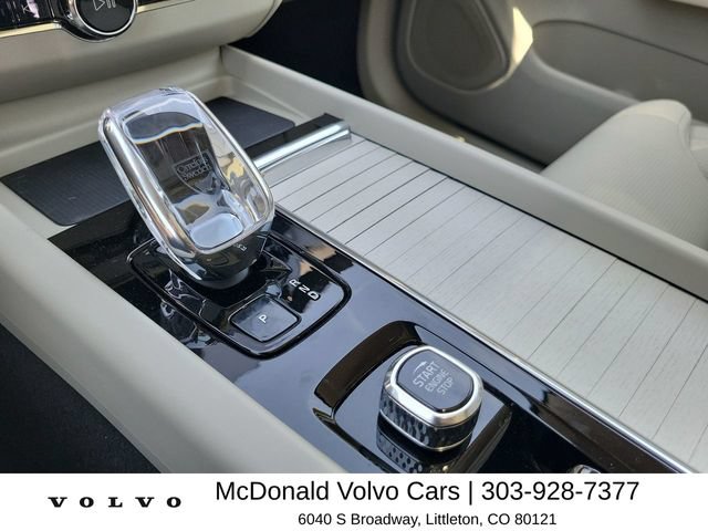 New 2026 Volvo XC60 B5 Ultra w/ Protection Package Premier AWD/4WD image 24