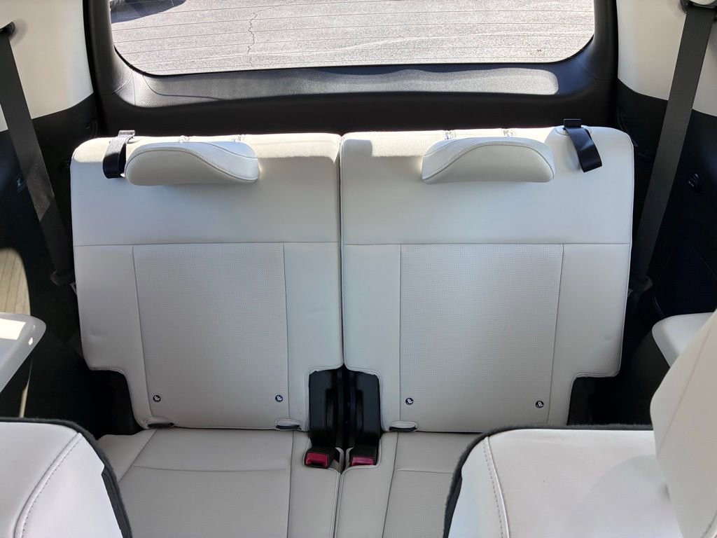 Used 2024 Hyundai Santa Fe Calligraphy AWD/4WD image 14