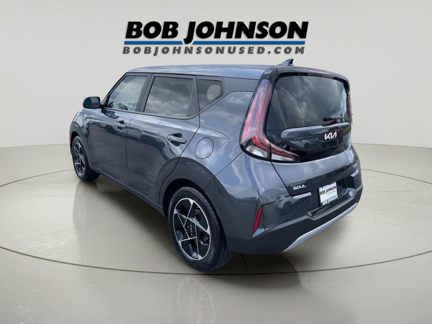Used 2023 Kia Soul EX FWD image 5