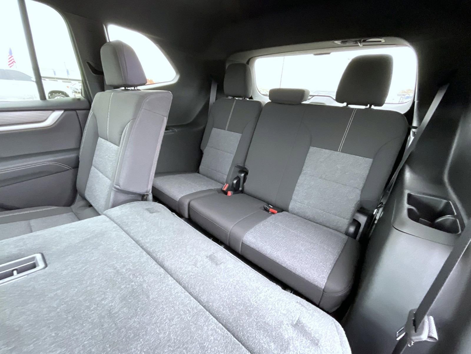 New 2026 GMC Acadia Elevation image 20