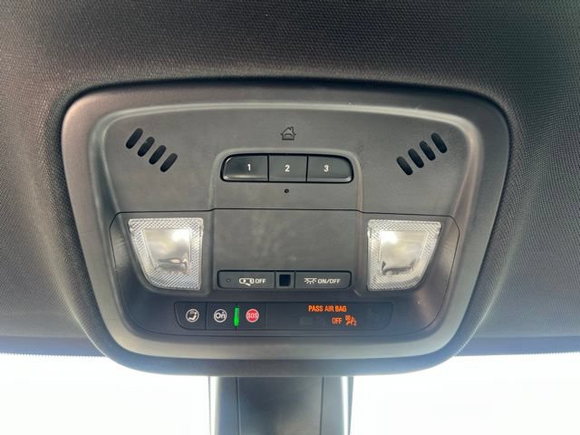 Used 2022 Chevrolet Traverse LT w/ Midnight/Sport Edition AWD/4WD image 32
