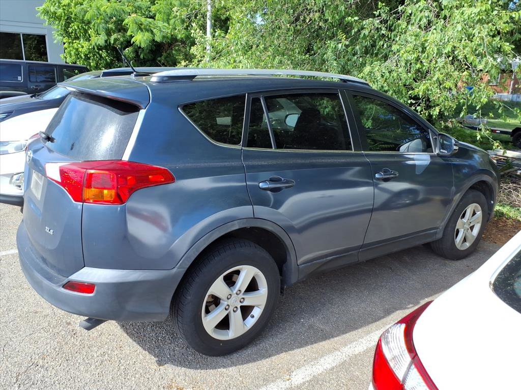 Used 2014 Toyota RAV4 XLE FWD image 1