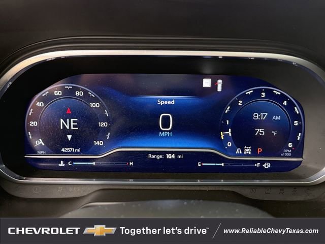 Used 2023 Chevrolet Suburban RST AWD/4WD image 16