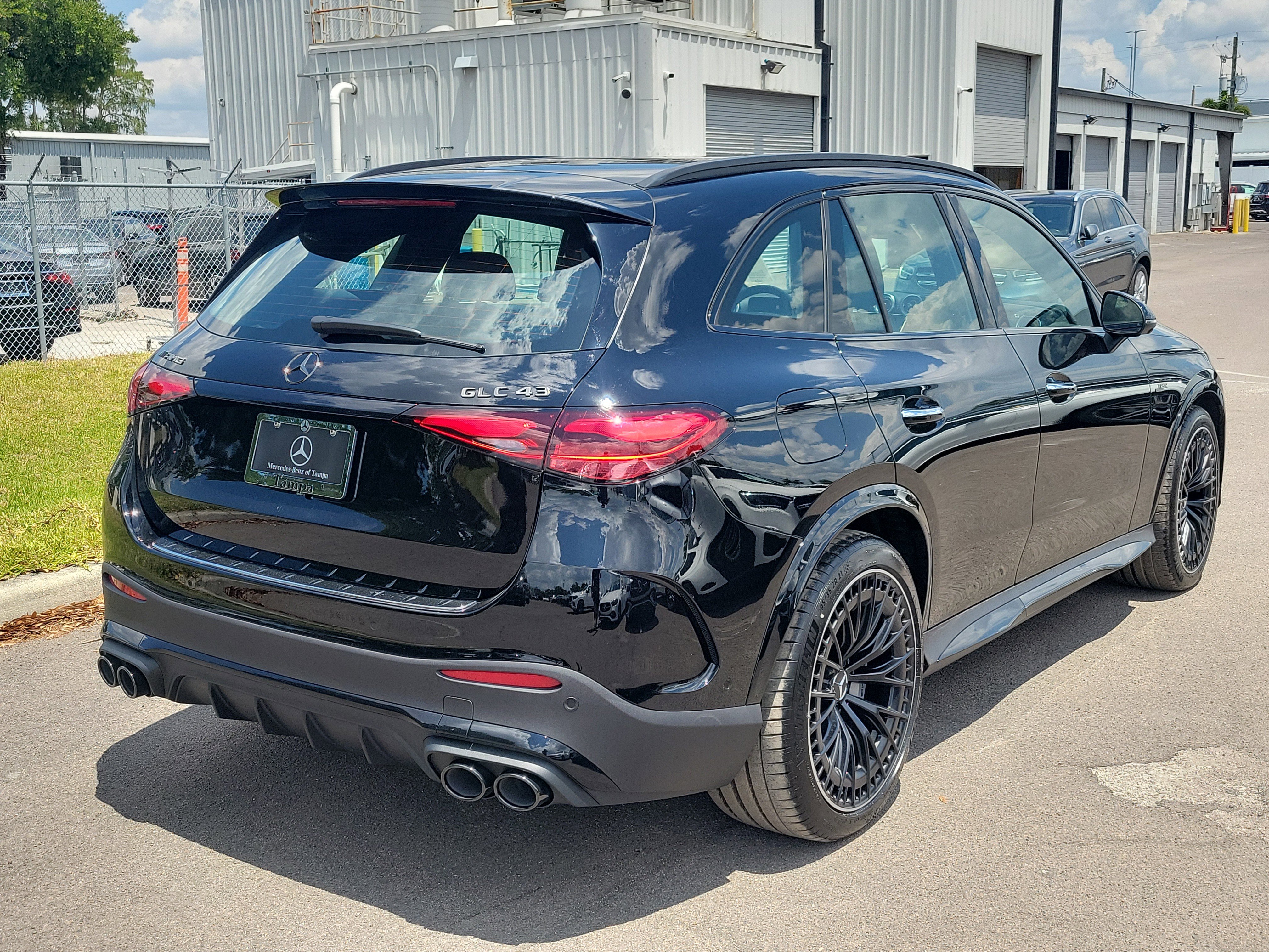New 2026 Mercedes-Benz GLC 43 AMG 4MATIC image 3