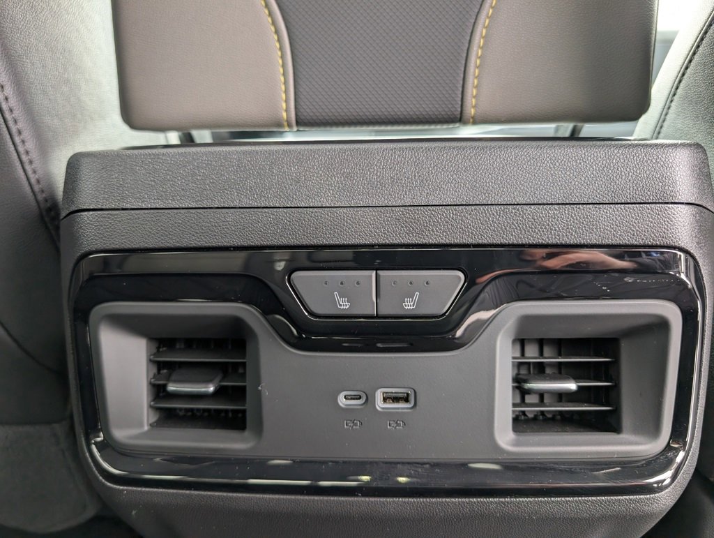 Certified 2025 Chevrolet Silverado 1500 ZR2 image 11