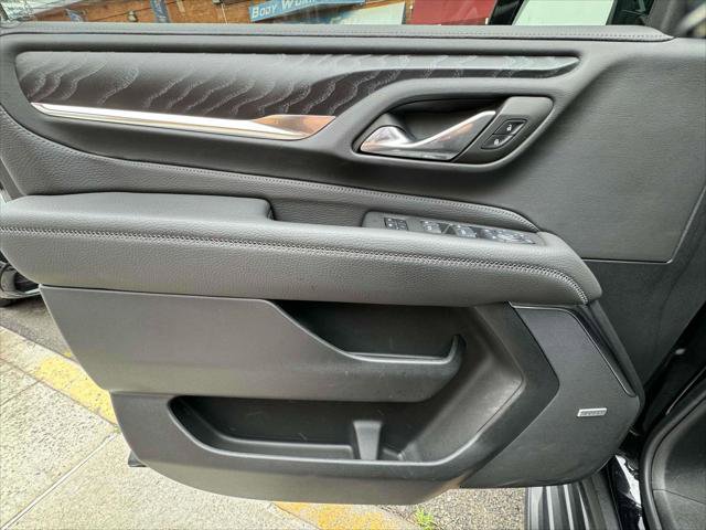 Used 2024 GMC Yukon XL Denali image 14